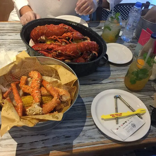 كوخ السلطعون Joe's Crab Shack