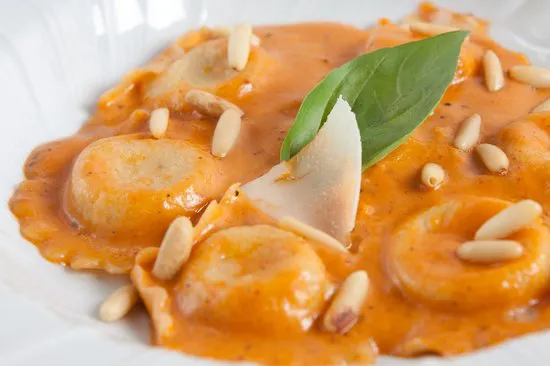 مطعم بومبي الإيطالي كراتشي