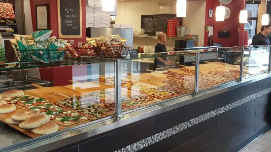 بيتزا روستيكا وسط مدينة كولومبوس