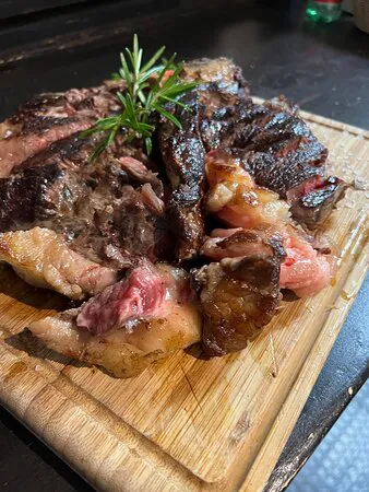 بيكاديللي حانة