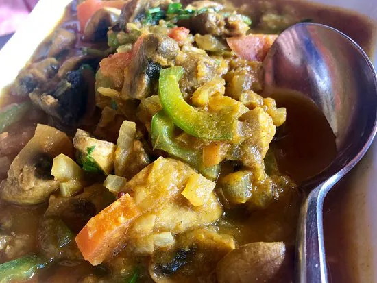 Roy بيتزا و هندي Tandoori