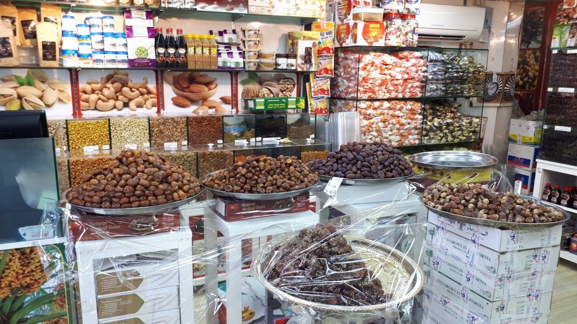 Abu Dhabi Dates Market