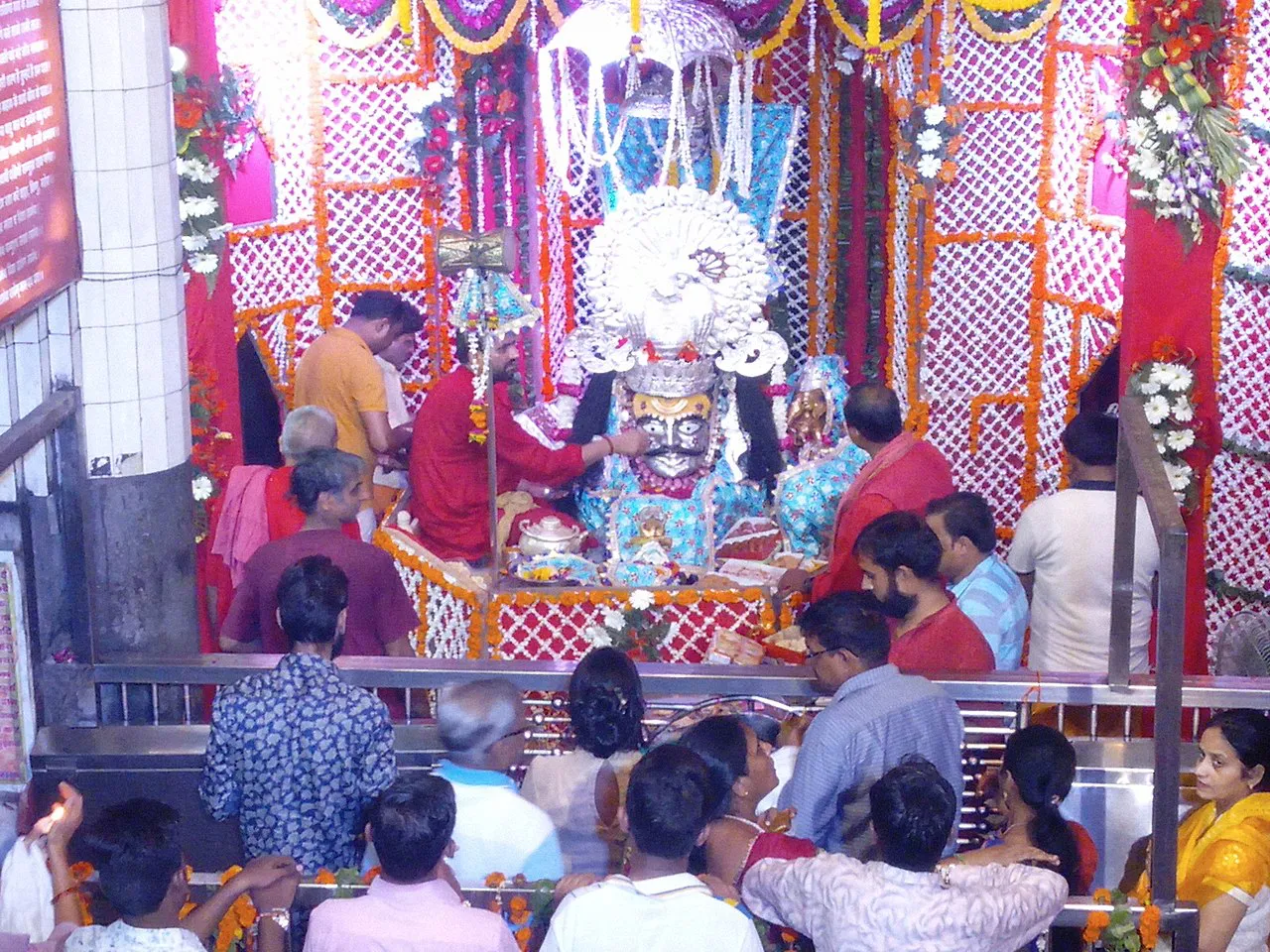 Shri Mankameshwar Mandir