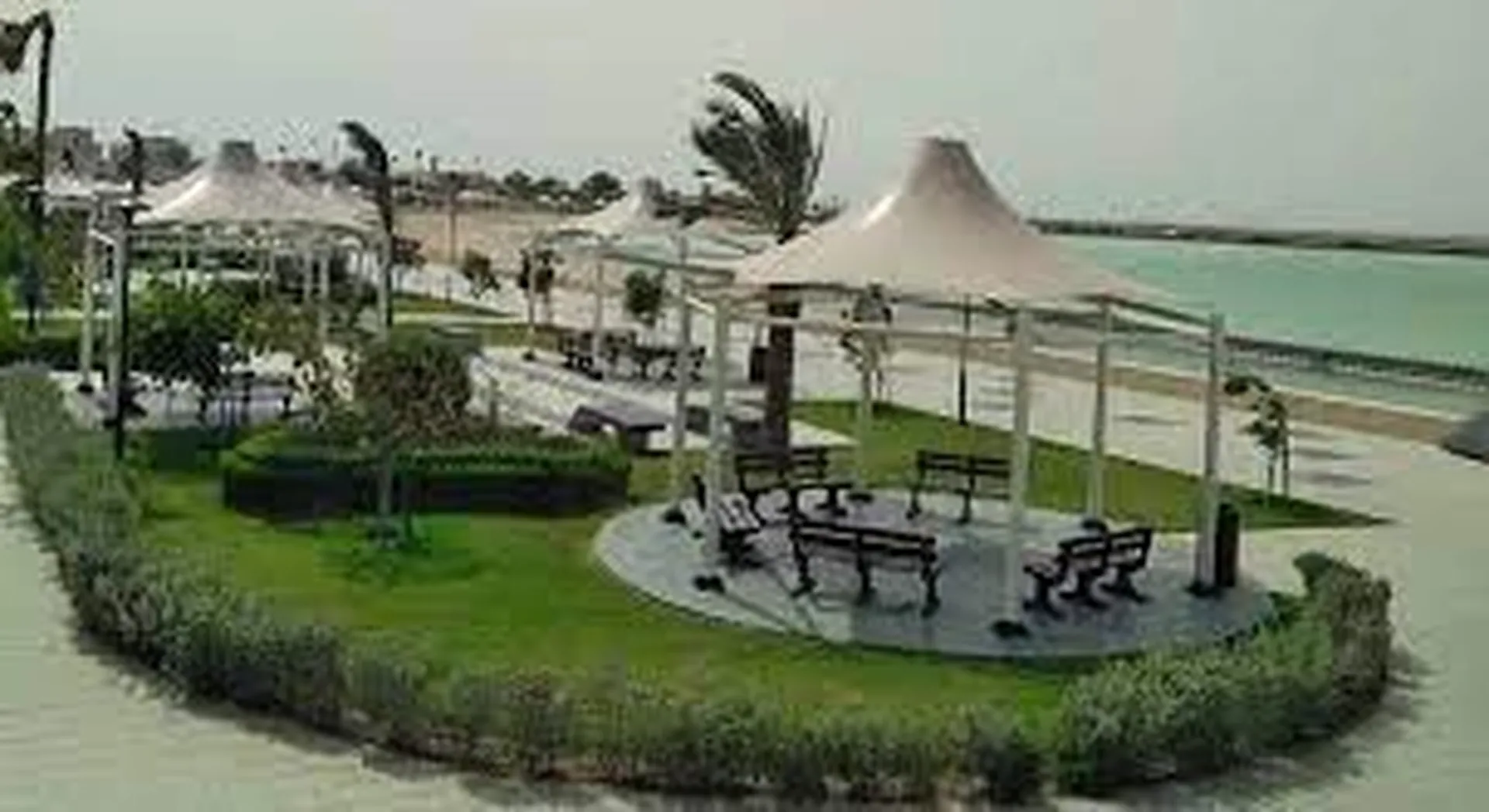 Corniche Al Khor