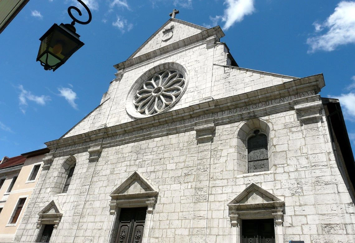 كاتدرائية سان بيير
