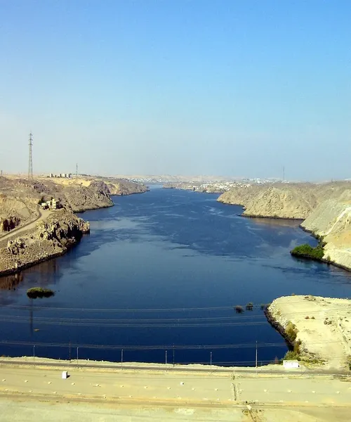 Explore Aswan High Dam 