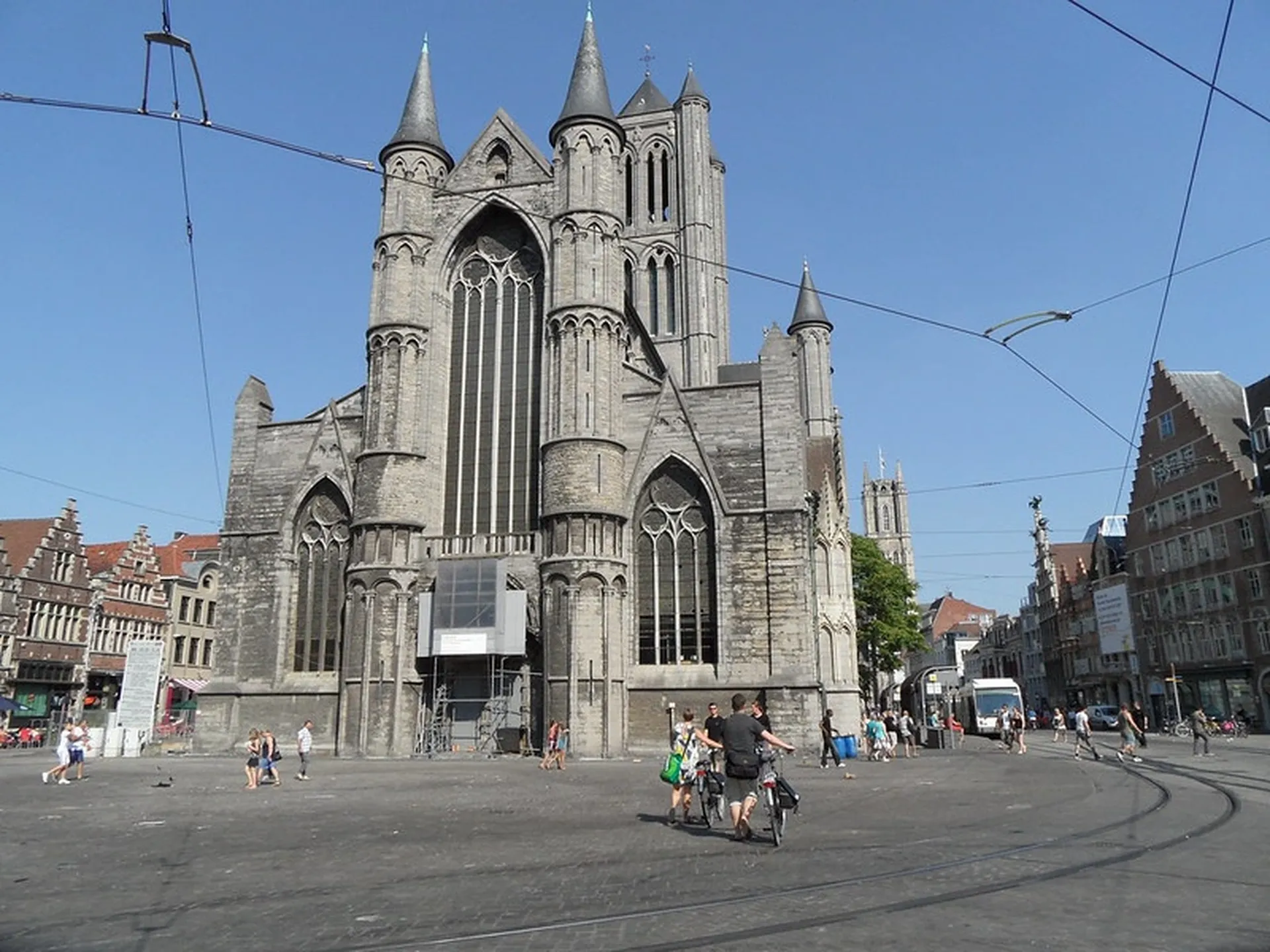 Explore Bavo's Cathedral 