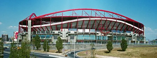 Explore Estadio do Sport Lisboa e Benfica 