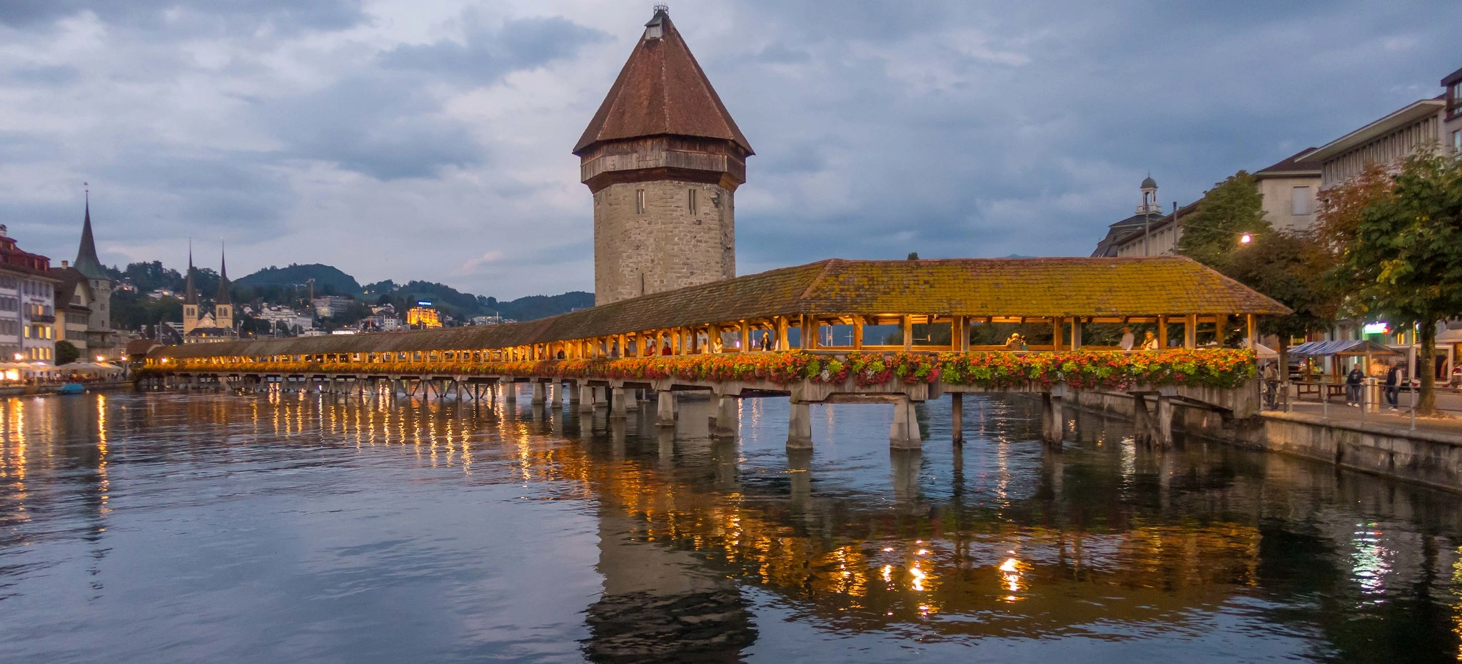 Chapel Bridge (Kapellbrücke)