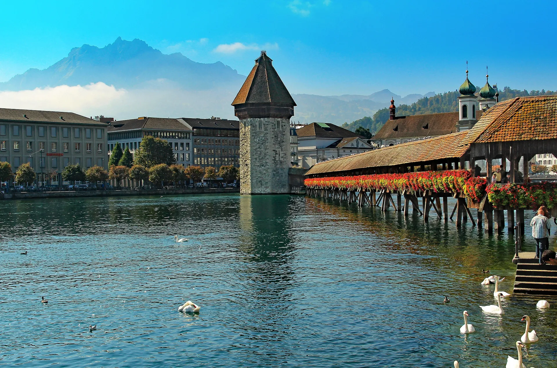 Chapel Bridge (Kapellbrücke)