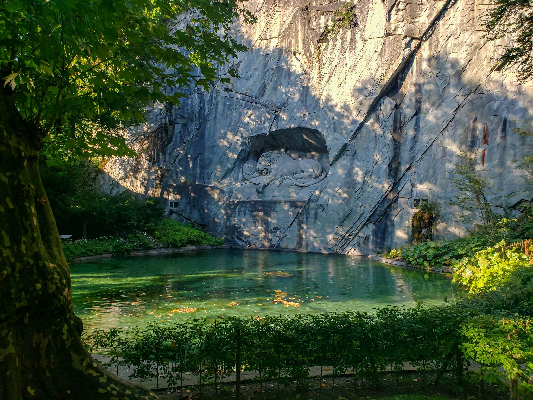 Lion Monument (Löwendenkmal)