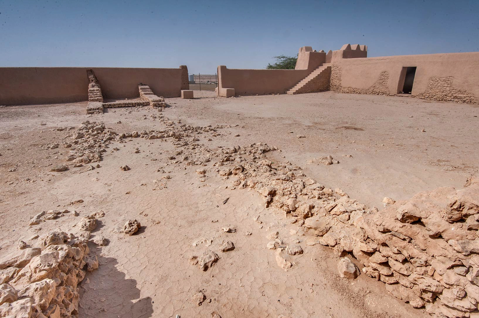 Al Rakayat Fort