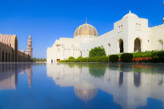 اكتشف جامع السلطان قابوس الأكبر 