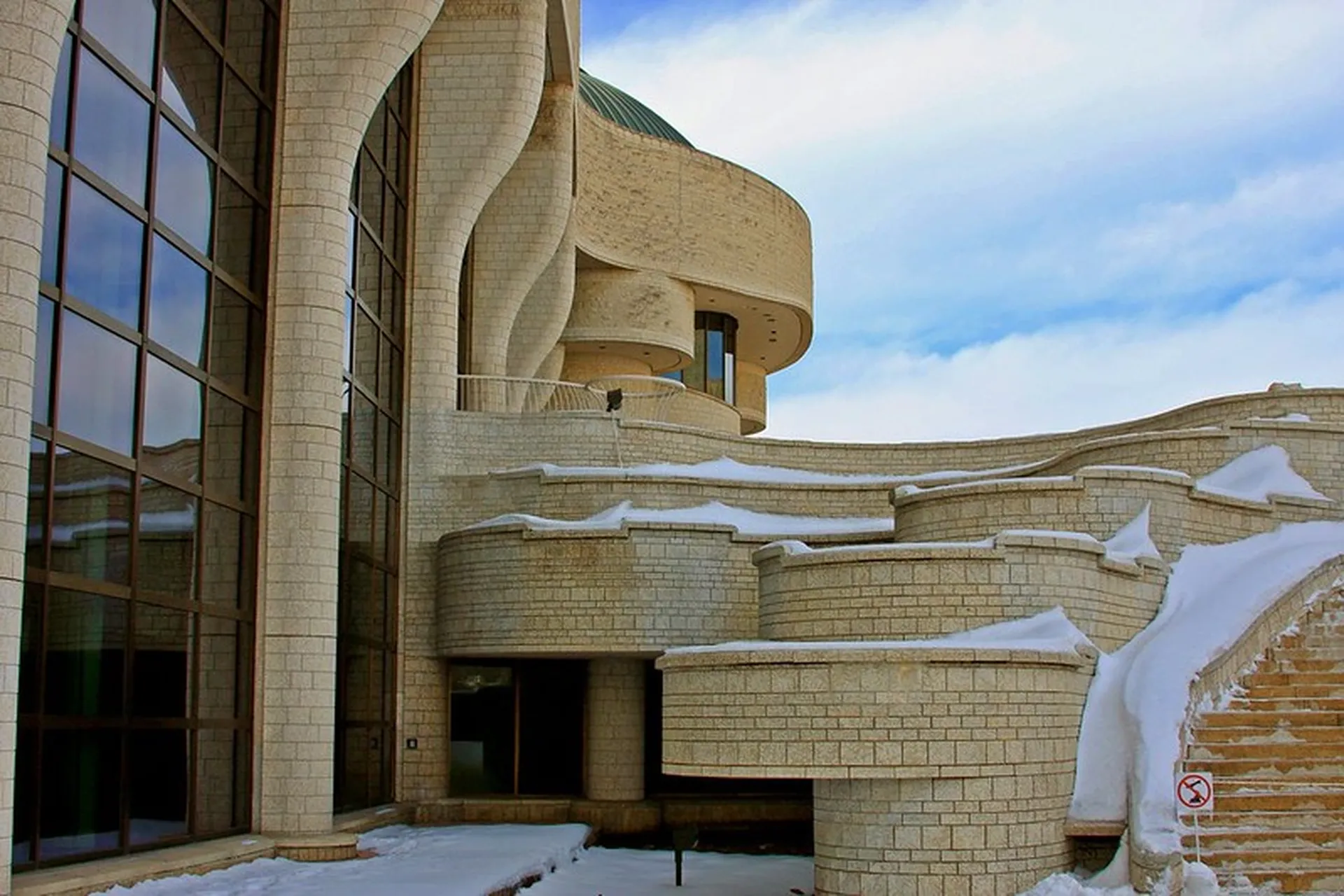 Musée de la Civilisation (Museum of Civilization)