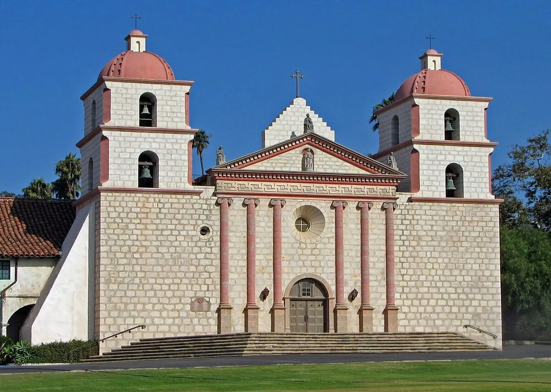 Explore Old Mission Santa Barbara 