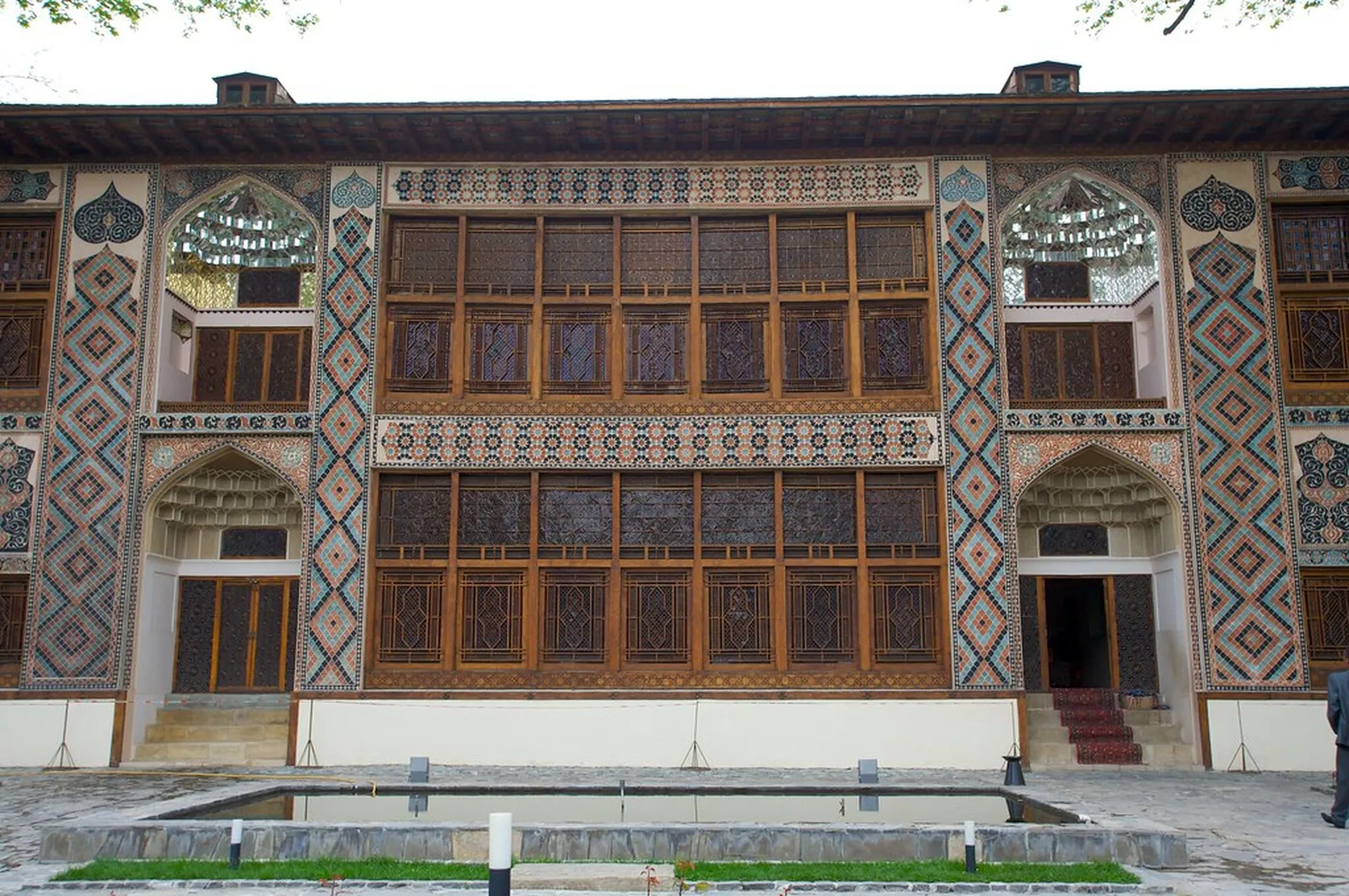 Explore Palace of Shaki Khans 