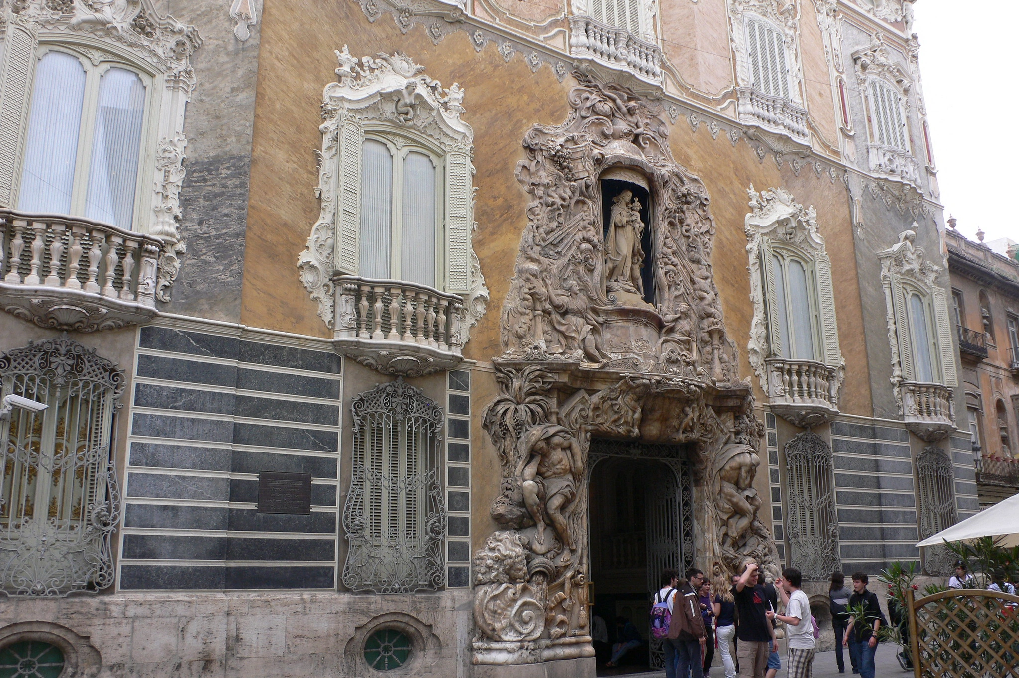 قصر ماركيز دوس أغواس