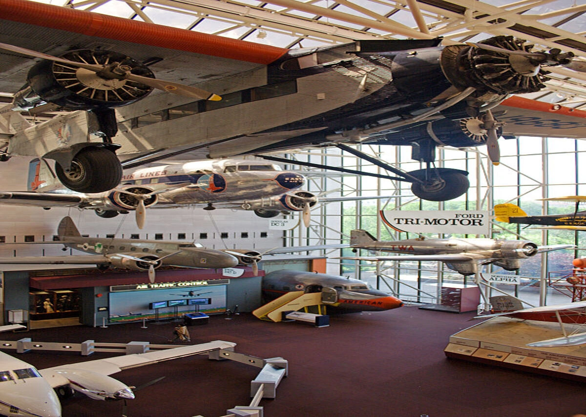 المتحف الوطني للطيران والفضاء