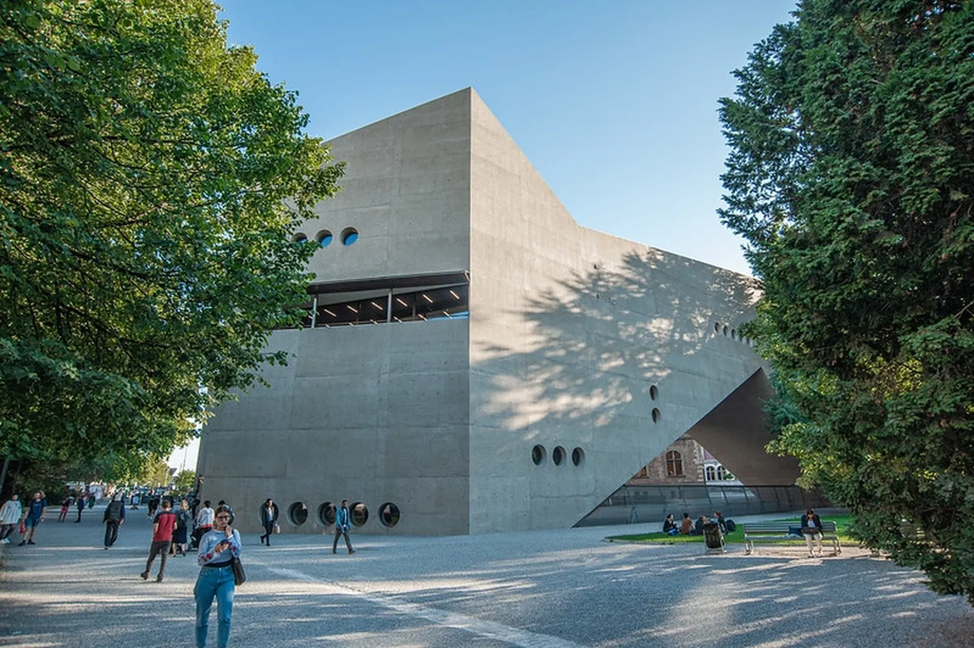 Explore Swiss National Museum 